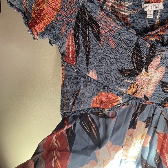 Tropical Flower Jumpsuit 🌺 - Picture 4 of 4